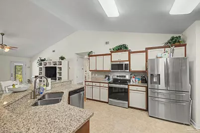 1792 Twin Pine Blvd, Gulf Breeze, FL 32563 - Photo 17