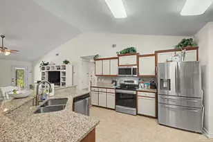 1792 Twin Pine Blvd, Gulf Breeze, FL 32563 - Photo 17