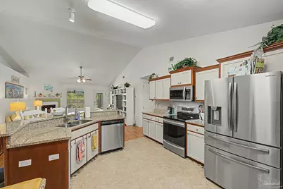 1792 Twin Pine Blvd, Gulf Breeze, FL 32563 - Photo 21
