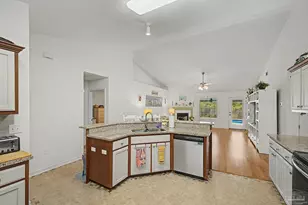 1792 Twin Pine Blvd, Gulf Breeze, FL 32563 - Photo 19