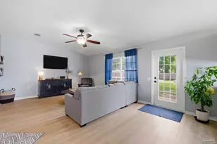 712 Thornwood Pl, Pensacola, FL 32514 - Photo 7