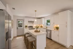 1802 W Godfrey St, Pensacola, FL 32501 - Photo 7