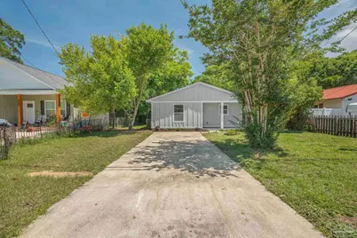 1802 W Godfrey St, Pensacola, FL 32501 - Photo 35