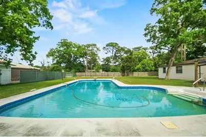 1450 E Burgess Rd, Pensacola, FL 32504 - Photo 27