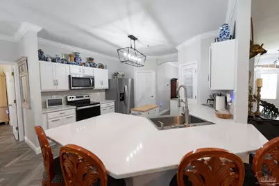 1842 Seahawk Ln, Navarre, FL 32566 - Photo 5