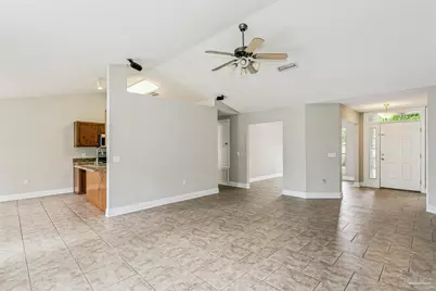 5323 English Oak Dr, Pace, FL 32571 - Photo 9