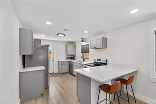 913 W Hernandez St, Pensacola, FL 32501 - Photo 9