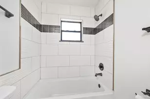 913 W Hernandez St, Pensacola, FL 32501 - Photo 17