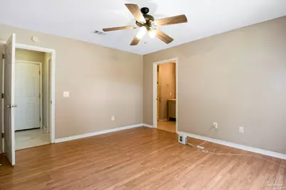6646 Woodbury Forest Dr, Milton, FL 32583 - Photo 17