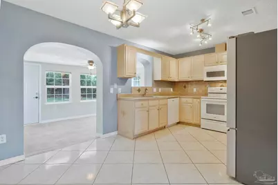 6646 Woodbury Forest Dr, Milton, FL 32583 - Photo 9
