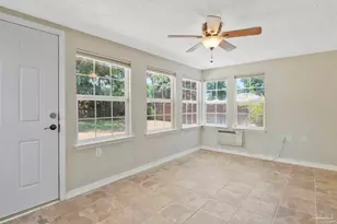 6646 Woodbury Forest Dr, Milton, FL 32583 - Photo 13