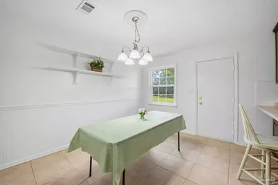 2703 Memphis Cir, Pensacola, FL 32526 - Photo 11