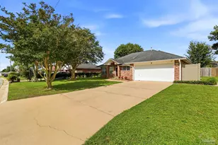 2129 Coral Creek Dr, Pensacola, FL 32506 - Photo 5