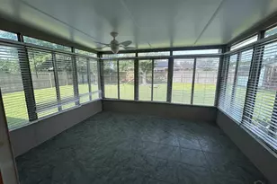 2129 Coral Creek Dr, Pensacola, FL 32506 - Photo 27