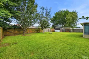 2129 Coral Creek Dr, Pensacola, FL 32506 - Photo 41