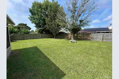 2129 Coral Creek Dr, Pensacola, FL 32506 - Photo 33