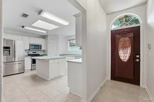 2129 Coral Creek Dr, Pensacola, FL 32506 - Photo 9