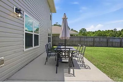 9439 Lutoo Ln, Pensacola, FL 32526 - Photo 9