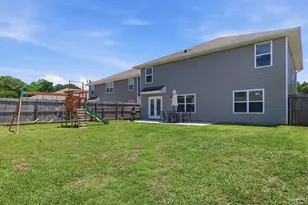 9439 Lutoo Ln, Pensacola, FL 32526 - Photo 11