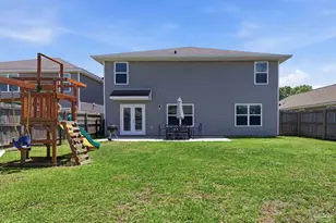 9439 Lutoo Ln, Pensacola, FL 32526 - Photo 13