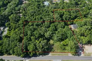 136 E Johnson Ave, Pensacola, FL 32514 - Photo 1