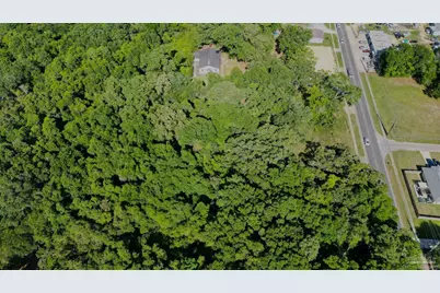 136 E Johnson Ave, Pensacola, FL 32514 - Photo 3