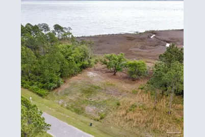 1062 Oyster Bay Dr, Milton, FL 32583 - Photo 3