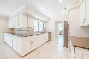 8502 Punta Lora, Pensacola, FL 32514 - Photo 9