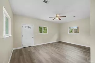 2303 N Spring St, Pensacola, FL 32501 - Photo 3