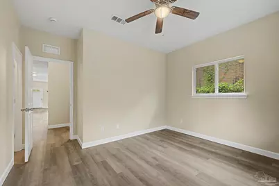2303 N Spring St, Pensacola, FL 32501 - Photo 15