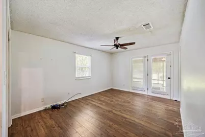 5637 Camellia Ave, Milton, FL 32570 - Photo 15