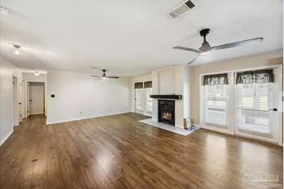 5637 Camellia Ave, Milton, FL 32570 - Photo 5