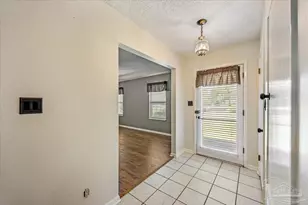 5637 Camellia Ave, Milton, FL 32570 - Photo 3