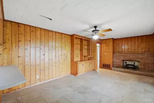 6107 Confederate Dr, Pensacola, FL 32503 - Photo 13