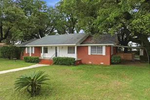 6107 Confederate Dr, Pensacola, FL 32503 - Photo 3