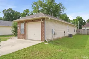 145 Creekview Dr, Pensacola, FL 32503 - Photo 3