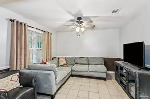 9409 Victoria Ln, Navarre, FL 32566 - Photo 9