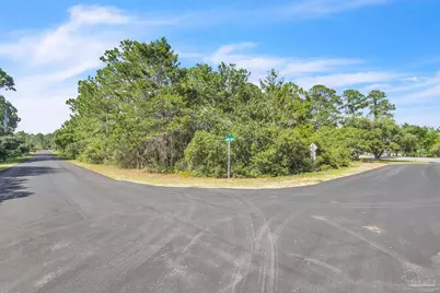000 Dubose Rd, Gulf Breeze, FL 32563 - Photo 9