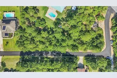 000 Dubose Rd, Gulf Breeze, FL 32563 - Photo 7