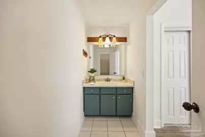 1938 N Iris Ln, Navarre, FL 32566 - Photo 17