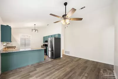 1938 N Iris Ln, Navarre, FL 32566 - Photo 11