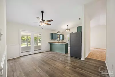 1938 N Iris Ln, Navarre, FL 32566 - Photo 11