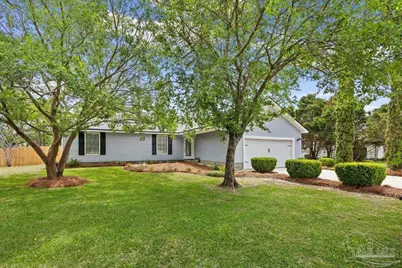 1938 N Iris Ln, Navarre, FL 32566 - Photo 3
