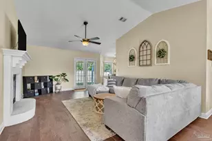 4321 Ridgeland Dr, Pace, FL 32570 - Photo 3