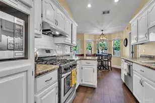 4321 Ridgeland Dr, Pace, FL 32570 - Photo 9