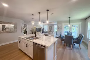 385 Hancock Ln, Pensacola, FL 32503 - Photo 21