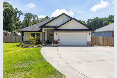 385 Hancock Ln, Pensacola, FL 32503 - Photo 1