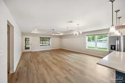 5245 Burt Ln, Pace, FL 32571 - Photo 15