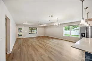 5245 Burt Ln, Pace, FL 32571 - Photo 15