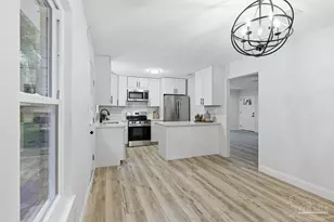 10598 Kansas Ave, Milton, FL 32583 - Photo 11